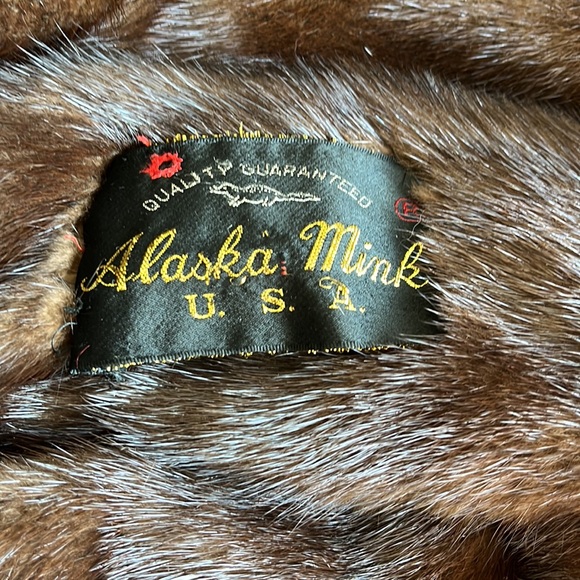 Quality Guaranteed Alaska mink U. S. A. - Picture 11 of 16